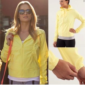 Lululemon Street To Studio Jacket, Size 10, Mellow Lemon